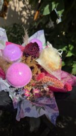Ajándék csokor – Mandula szappannal és fürdőgolyóval - Image 3